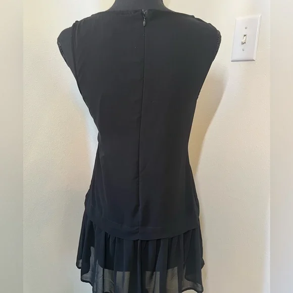 S LBD Sheath straight to gathered see-thru hem. Sleeveless Top - Picture 2 of 10